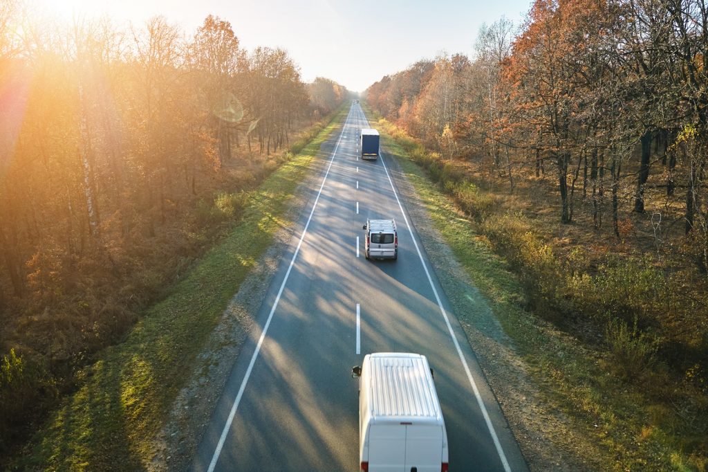 Care sunt avantajele monitorizării GPS pentru flotele auto
